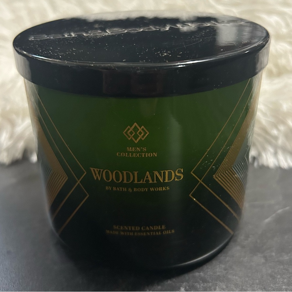 Bath & Body Works Men's Collection Woodlands 3-wick Scented Candle 14.5 oz New! - Picture 5 of 14